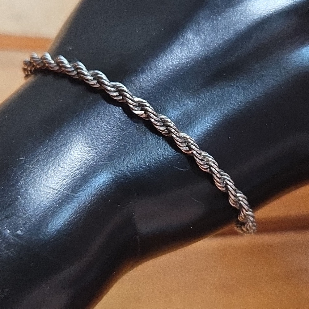 Twist Chain Bracelet